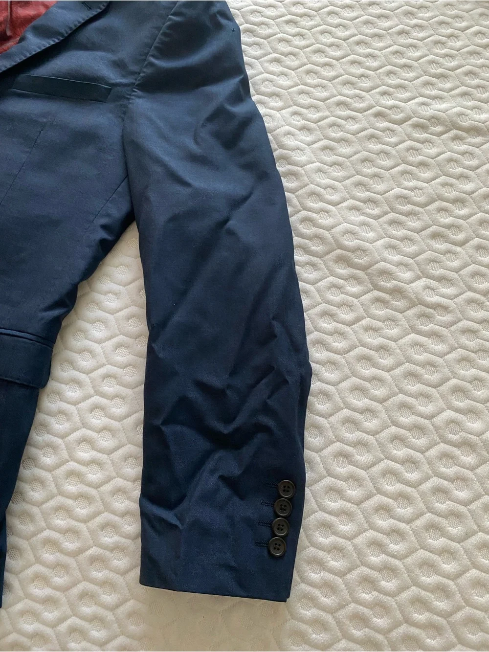 Men's Navy Blue Single-Breasted Blazer with Red Lining